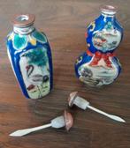 2 oude Chinese parfumflesjes porselein compleet benen spatel, Antiek en Kunst, Ophalen of Verzenden