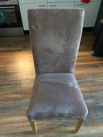 4 Bruine Stoffen Eetkamerstoelen en eettafel complete set beschikbaar voor biedingen
