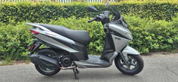 4 takt Aprilia SXR50 12-2021 met weinig km's beschikbaar voor biedingen