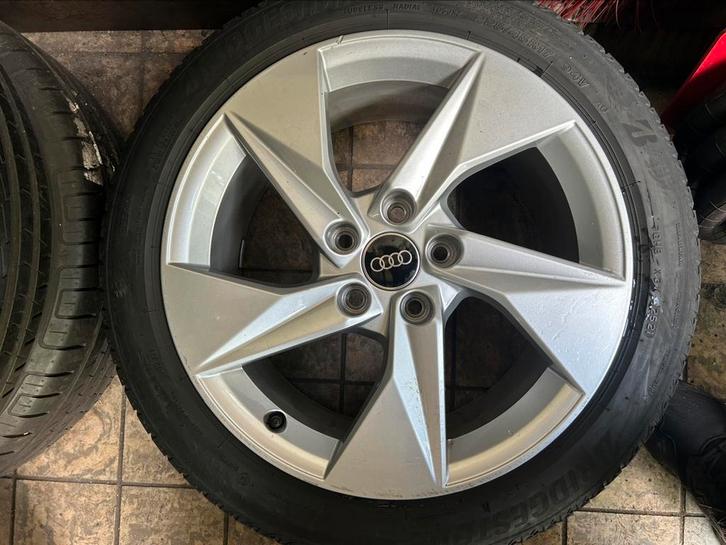 Originele nette nieuwe model Audi A3 velgen 17 inch, Auto-onderdelen, Banden en Velgen, Velg(en), Zomerbanden, 17 inch, 225 mm