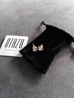 Otazu Oorknopjes met Kristal, Met kristal, Overige materialen, Ophalen of Verzenden, Zo goed als nieuw