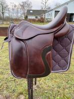 Kingsley D2 dressuurzadel 17,5 donkerbruin, Ophalen of Verzenden, Zo goed als nieuw, Dressuur