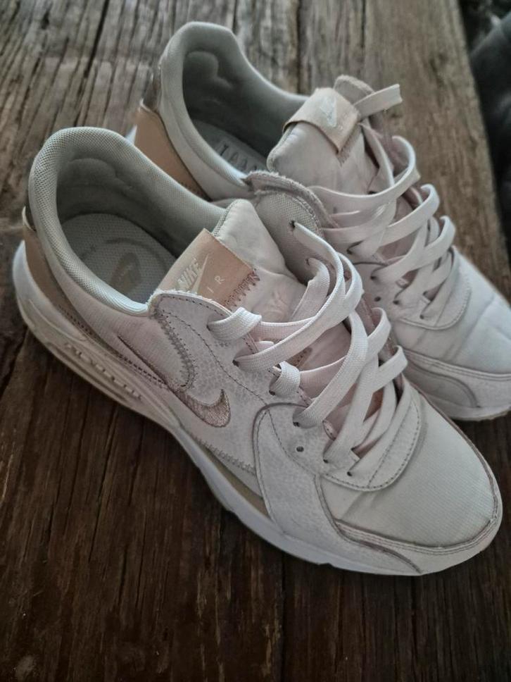 Nike Air Sneakers Maat 41, Kleding | Dames, Schoenen, Gedragen, Sneakers of Gympen, Overige kleuren, Ophalen of Verzenden