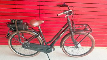 Nette goede unisex transportfiets E-bike Giant Triple X 51cm beschikbaar voor biedingen