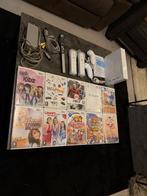 Nintendo Wii met controllers, nunchucks etc. Incl 10 spellen, Spelcomputers en Games, Spelcomputers | Nintendo Wii, Ophalen of Verzenden