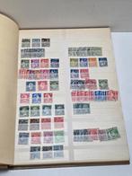 Boek vol postzegels #1, Ophalen of Verzenden