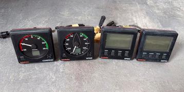 Set Autohelm displays (Speed, Depth, Wind, Compass) beschikbaar voor biedingen