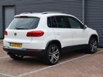 Volkswagen Tiguan 2.0 TSI Sport&Style 4Motion|Pano|Cam|Nav|A, Automaat, Euro 5, Gebruikt, Zwart