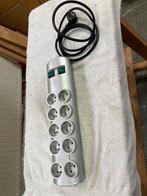 Brennenstuhl Stekkerdoos - 10 Stopcontacten, Doe-het-zelf en Verbouw, Elektra en Kabels, Ophalen of Verzenden, Zo goed als nieuw