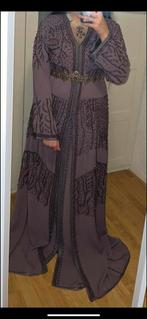 Marokkaanse jurk te huur, Kleding | Dames, Ophalen of Verzenden, Zo goed als nieuw, Overige typen, Paars