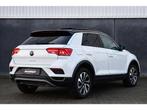 Volkswagen T-Roc 1.5 TSI Active IQ.Drive|Pano|ACC, 1498 cc, 4 cilinders, Wit, Bedrijf