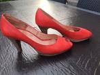 Damesschoenen - rode pumps, Pumps, Cellini, Ophalen of Verzenden, Gedragen