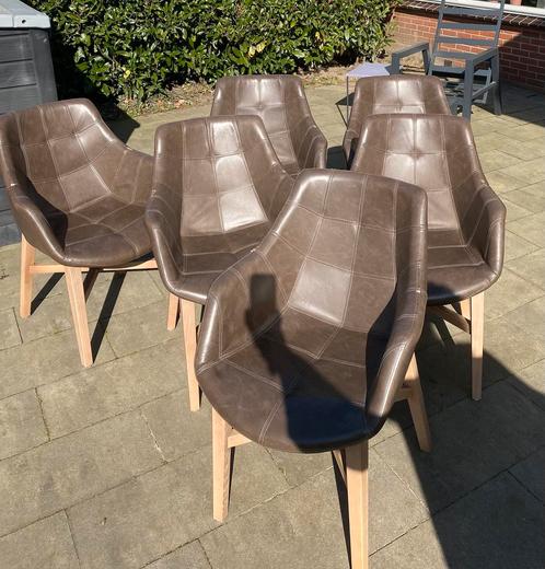 Leren eetkamer stoelen. Kuipmodel, Huis en Inrichting, Stoelen, Zo goed als nieuw, Vijf, Zes of meer stoelen, Leer, Bruin, Ophalen