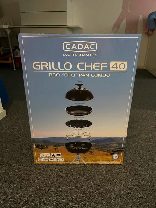 Cadac Grillo Chef 40 BBQ/Chef Pan Combo plus pizzasteen.!, Caravans en Kamperen, Kampeeraccessoires, Zo goed als nieuw, Ophalen of Verzenden