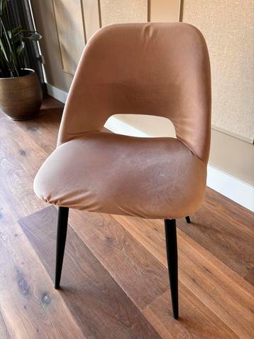 Eetkamerstoelen 6 stuks beschikbaar voor biedingen