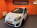 Renault Twingo 1.2 16V / SPORT / NL-AUTO / NAP / AIRCO!, Auto's, Gebruikt, 4 cilinders, 4 stoelen, Wit