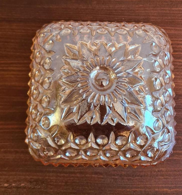 te koop: vierkante glazen kap plafondlamp, retro vintage, Huis en Inrichting, Lampen | Plafondlampen, Gebruikt, Glas, Ophalen of Verzenden