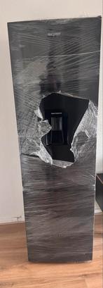 Koelkast met Waterdispenser - Perfect voor warme dagen!, Witgoed en Apparatuur, Koelkasten en IJskasten, Ophalen, 200 liter of meer