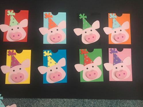 Traktatie Feestvarken, jarig, hoera, trakteren, feest, leuk, Hobby en Vrije tijd, Feestartikelen, Nieuw, Feestartikel, Verjaardag