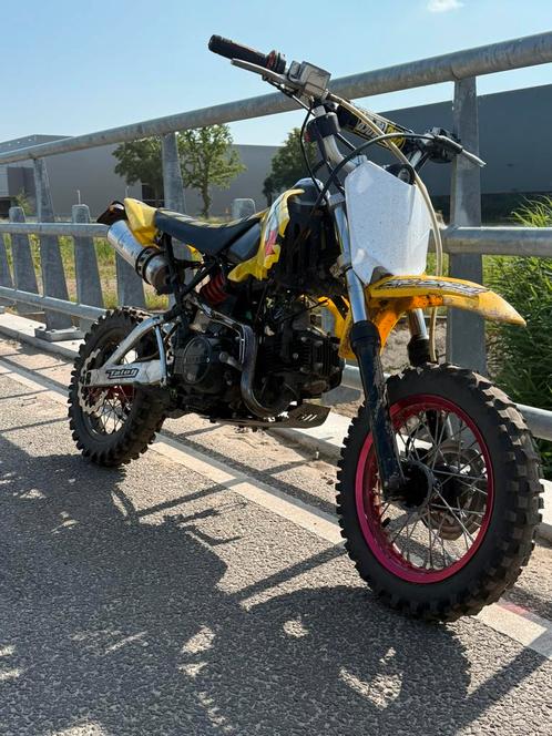 Pitbike dirtbike motorcrosser 125cc op bromplaat!, Fietsen en Brommers, Brommers | Crossbrommers, Gebruikt, Overige merken, Ophalen