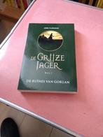 John flanagan de grijze jager boek 1 € 5, Boeken, Kinderboeken | Jeugd | 13 jaar en ouder, Ophalen of Verzenden, Zo goed als nieuw