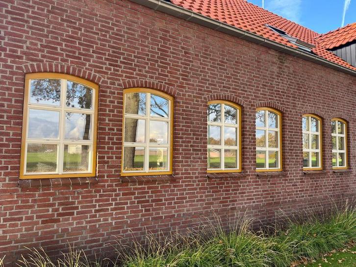 Diverse kozijnen met glas, Doe-het-zelf en Verbouw, Kozijnen en Schuifpuien, Raamkozijn, Hout, 75 tot 150 cm, Ophalen