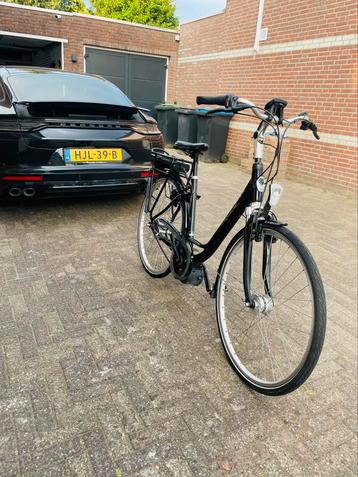 Gazelle Arroyo Bosch middenmotor 180km bereik Bosch Scherm beschikbaar voor biedingen