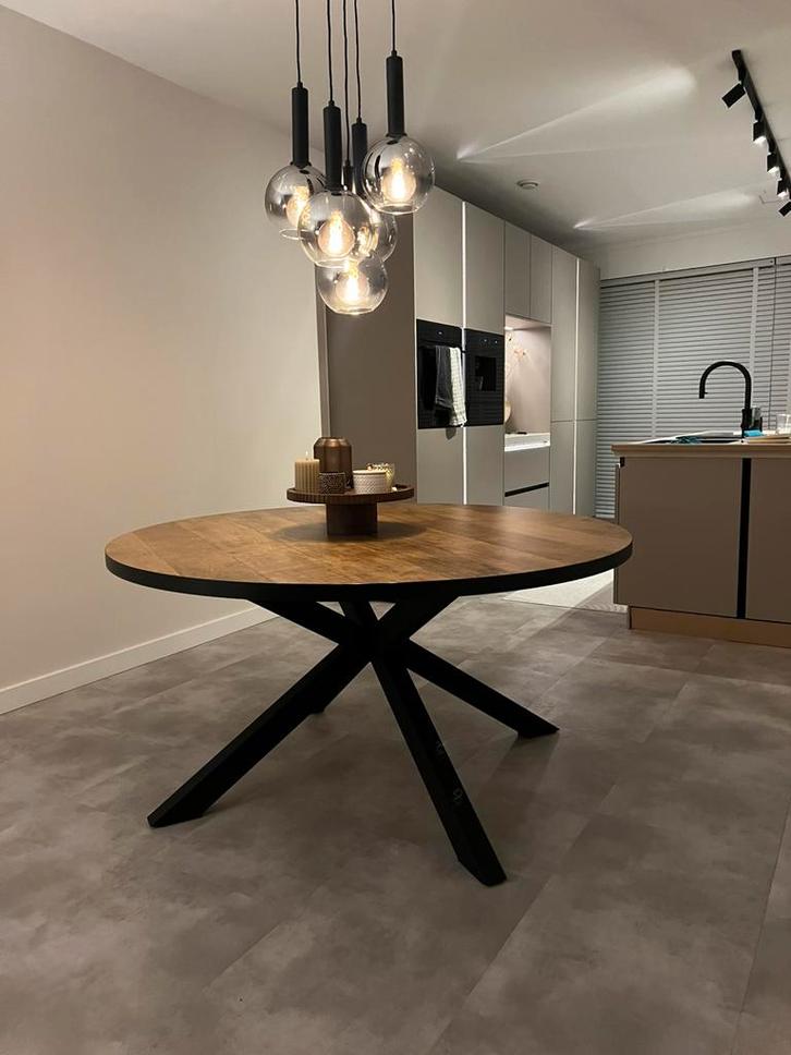 Ronde Lamulux eettafel – 150 cm – met zwarte rand, Huis en Inrichting, Tafels | Eettafels, Zo goed als nieuw, 100 tot 150 cm, Rond