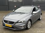 Volvo V40 2.0 D2 R-Design, Voorwielaandrijving, Gebruikt, Euro 6, 4 cilinders