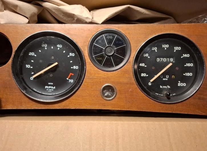 Diverse tellers metertjes voor de oldtimer, Auto-onderdelen, Dashboard en Schakelaars, Triumph, Ophalen of Verzenden