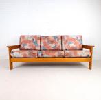 Vintage 3 zitsbank grenen hout Jaren 70 stof/grenenhout, Huis en Inrichting, Banken | Bankstellen, Ophalen, Gebruikt, 75 tot 100 cm