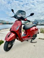 Vespa GTS 300 hpe Super weinig km - Prachtige Staat!, Ophalen, Overige modellen, 300 cc, Maximaal 45 km/u