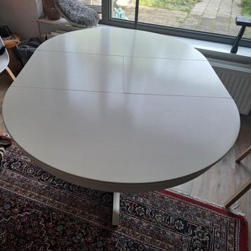 Ikea Ronde Tafel Wit - Uitschuifbaar beschikbaar voor biedingen