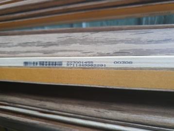 90 stuk houten plakplinten voor laminaat/pvc/parket beschikbaar voor biedingen