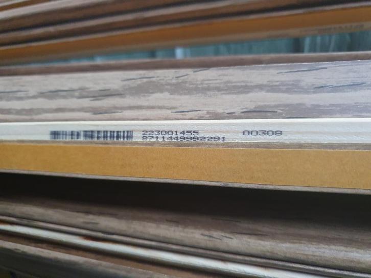 90 stuk houten plakplinten voor laminaat/pvc/parket, Huis en Inrichting, Stoffering | Vloerbedekking, Nieuw, Laminaat, Ophalen