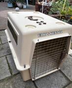 Petmate Vari kennel medium 27 L x 20 W x 19 Hinch 69x51x48cm, Ophalen, Gebruikt
