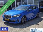 BMW 1-serie 116i Business Edition M-SPORT 18"LMV GEEN AFLEVE, 65 €/maand, Stof, Gebruikt, Met garantie (alle)