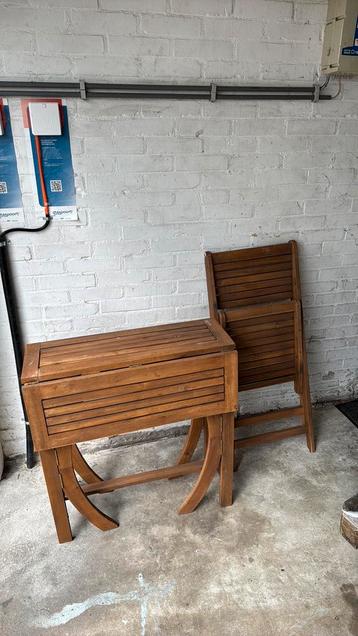 Balkonset beschikbaar voor biedingen