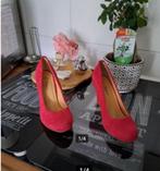 Zgan rode pumps, Pumps, Fashion, Ophalen of Verzenden, Zo goed als nieuw