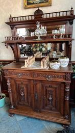 Mooie Lodewijk de 15e dressoir, Ophalen