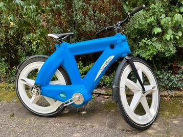 Dutchfiets. Fiets heren / dames. 100% gerecycled kunststof beschikbaar voor biedingen