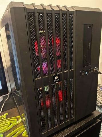 Game pc beschikbaar voor biedingen
