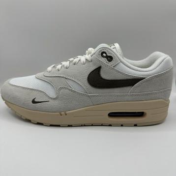 Nike Air Max 1 Sail Ironstone (maat 43) beschikbaar voor biedingen
