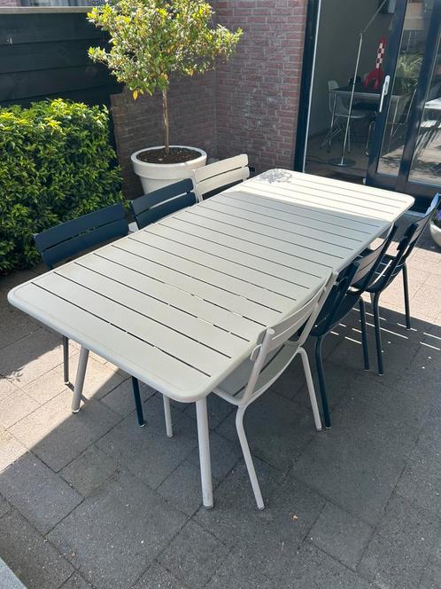 Nagenoeg nieuwe Fermob tuintafel met stoelen, Tuin en Terras, Tuintafels, Nieuw, Rechthoekig, Aluminium, Ophalen