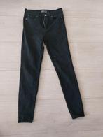 Primark - Zwarte denim broek - maat XS, Broek, Meisje, Ophalen of Verzenden, Zo goed als nieuw