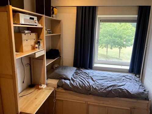 Lundia kajuit bed met kast, Huis en Inrichting, Slaapkamer | Bedden, Gebruikt, Eenpersoons, 80 cm, 210 cm, Hout, Crème, Ophalen