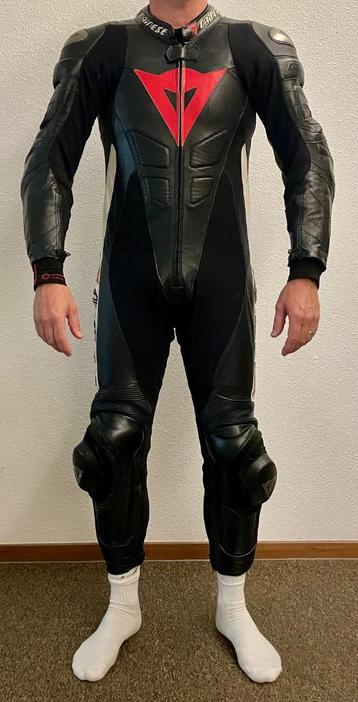 Dainese eendelig motorpak (48) topkwaliteit kangoeroeleer beschikbaar voor biedingen