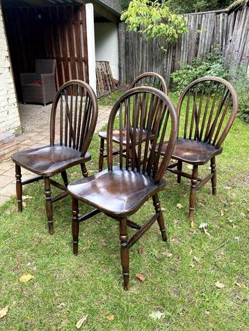 4x Windsor stoelen – eikenhout, donker – klassiek en stevig beschikbaar voor biedingen