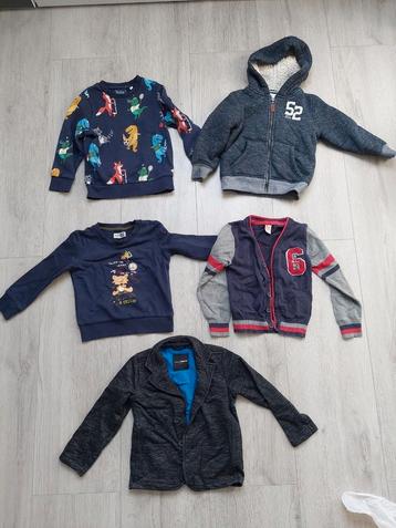 Truien maat 104 jongen trui vest sweater sweaters borgvest  beschikbaar voor biedingen