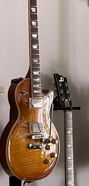 Duesenberg Les Trem II voor Single Cut en Les Pauls beschikbaar voor biedingen